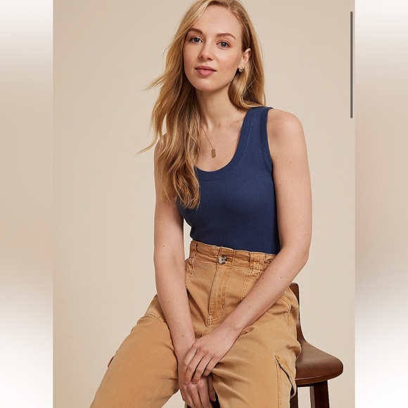 Maurices Tops - 🌙 B140- Maurices 24/7 U Line Tank Top